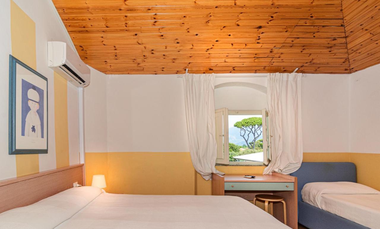 פורטה דיי מארמי Albergo Villa Gradita מראה חיצוני תמונה