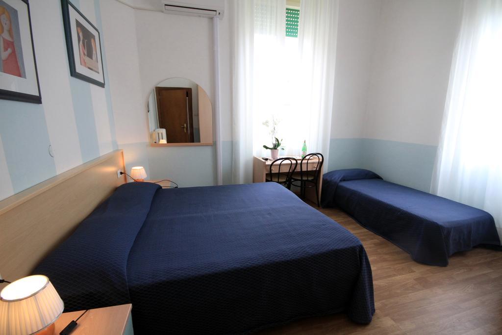 פורטה דיי מארמי Albergo Villa Gradita מראה חיצוני תמונה